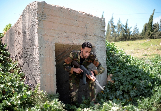Afrin'de teröristlere ait yeni tüneller bulundu